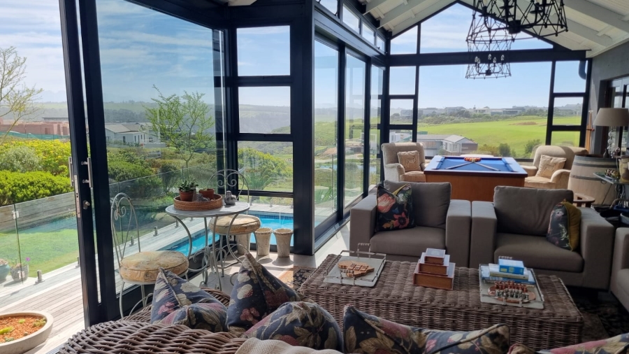 5 Bedroom Property for Sale in Oubaai Western Cape
